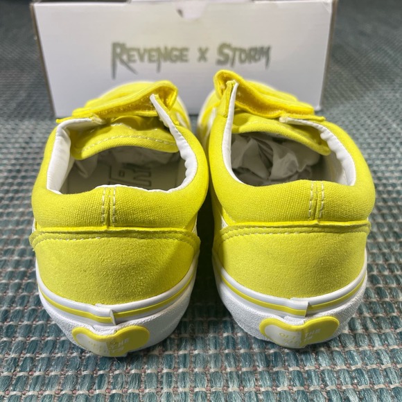 Revenge x Storm Yellow Strap Kids Sz 3Y Authentic %100 New - Picture 5 of 7